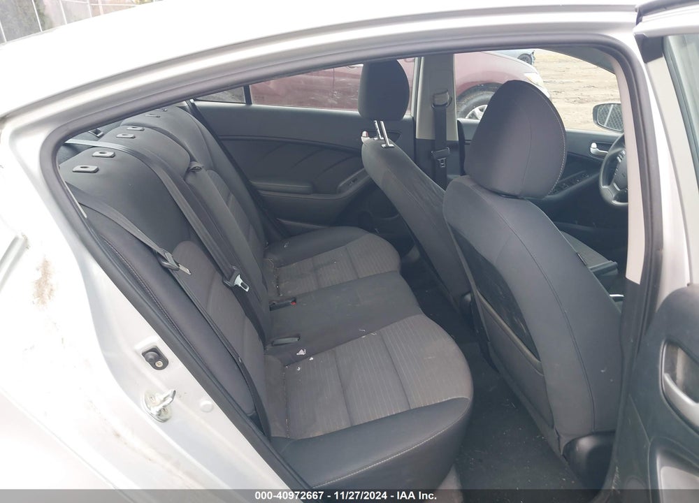 2018 KIA FORTE LX VIN: 3KPFL4A75JE239959