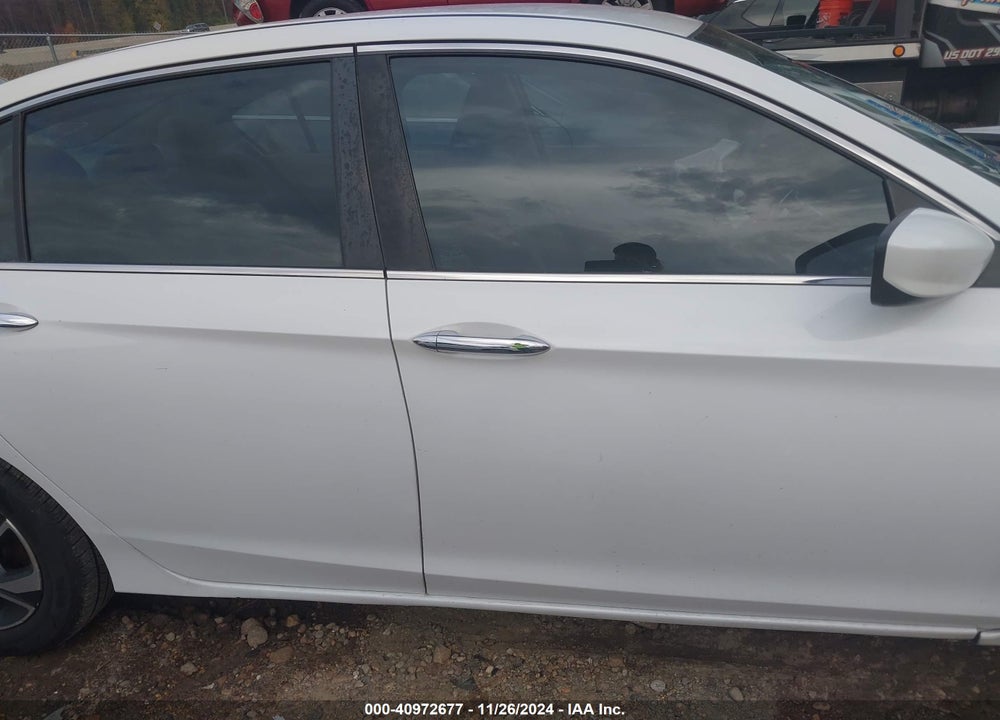2017 HONDA ACCORD LX VIN: 1HGCR2F38HA140725
