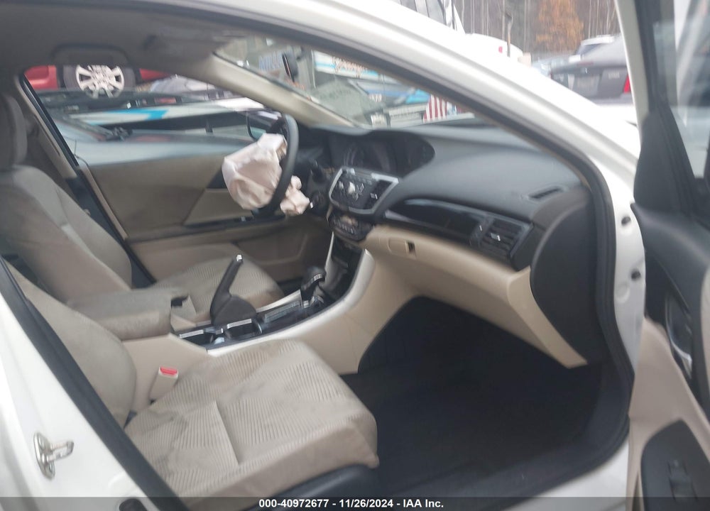 2017 HONDA ACCORD LX VIN: 1HGCR2F38HA140725