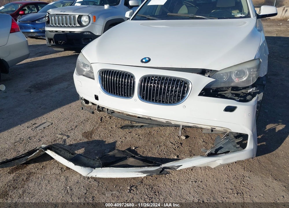 2011 BMW 750I VIN: WBAKA8C50BCY36739