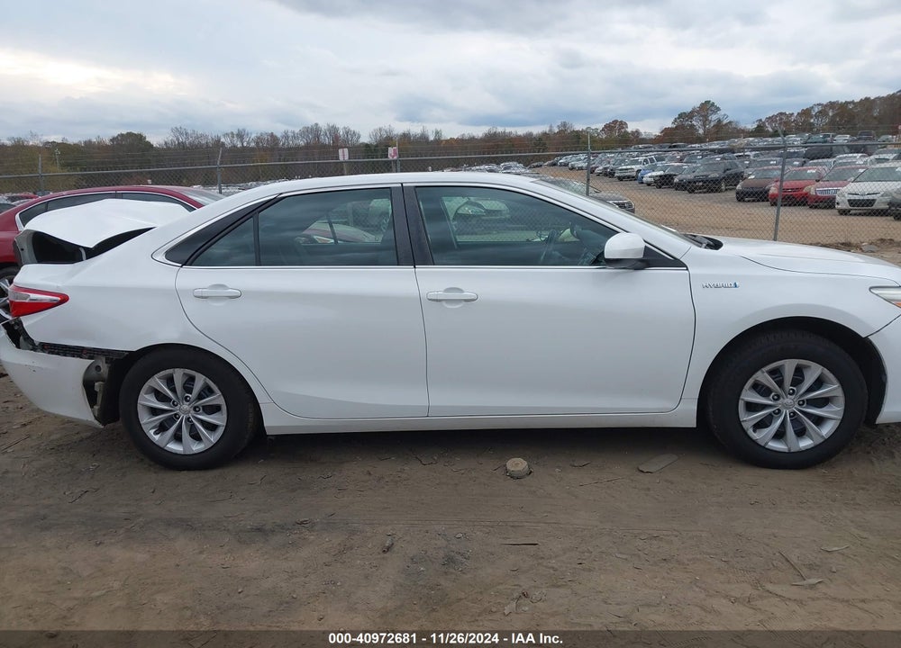 2015 TOYOTA CAMRY HYBRID LE VIN: 4T1BD1FK6FU175524