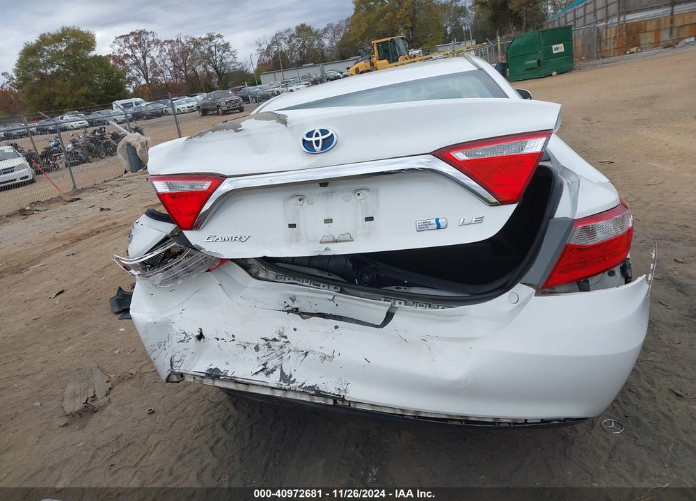 2015 TOYOTA CAMRY HYBRID LE VIN: 4T1BD1FK6FU175524
