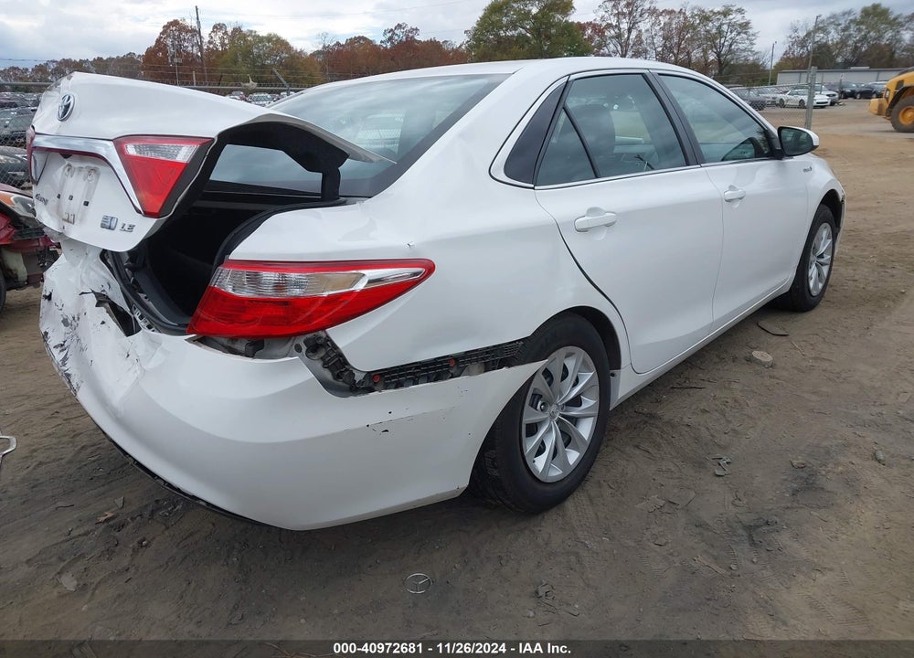 2015 TOYOTA CAMRY HYBRID LE VIN: 4T1BD1FK6FU175524