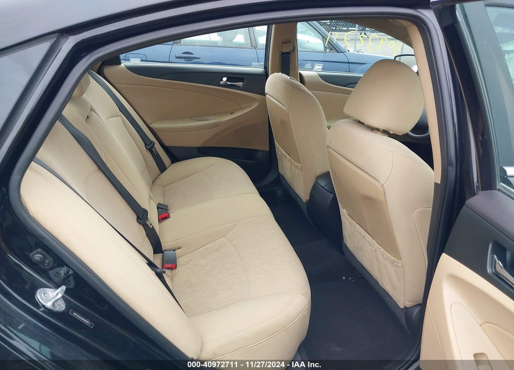 2013 HYUNDAI SONATA GLS VIN: 5NPEB4AC0DH696111