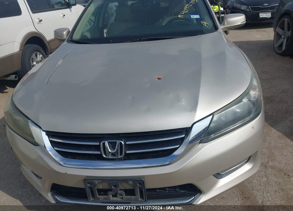 2013 HONDA ACCORD EX-L V-6 VIN: 1HGCR3F82DA030684