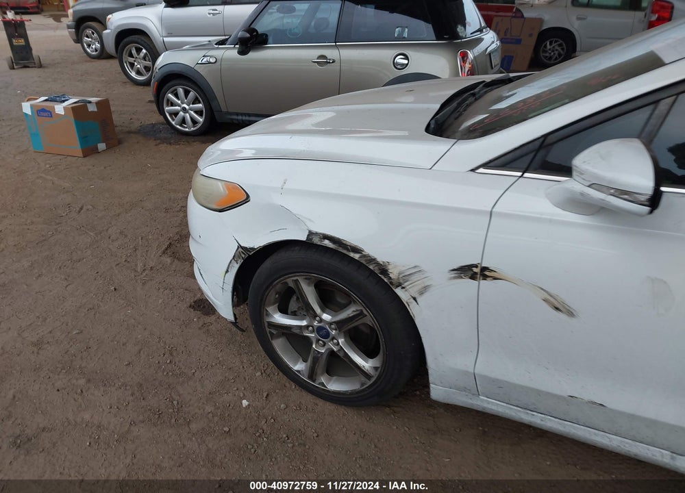 2013 FORD FUSION SE VIN: 3FA6P0H74DR227887