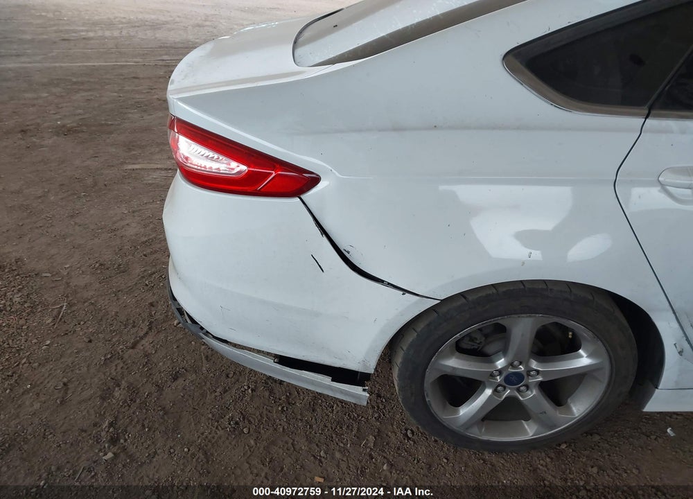 2013 FORD FUSION SE VIN: 3FA6P0H74DR227887