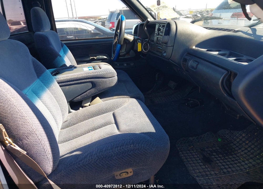 1997 CHEVROLET K1500 VIN: 2GCEK19R8V1245776