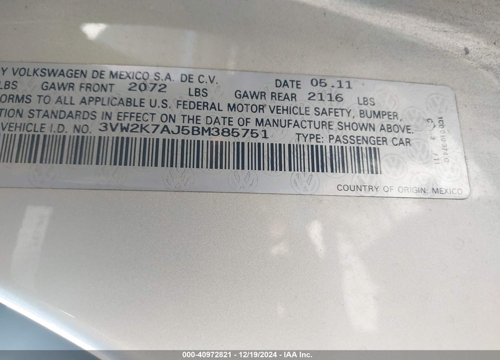 2011 VOLKSWAGEN JETTA 2.0L S VIN: 3VW2K7AJ5BM385751