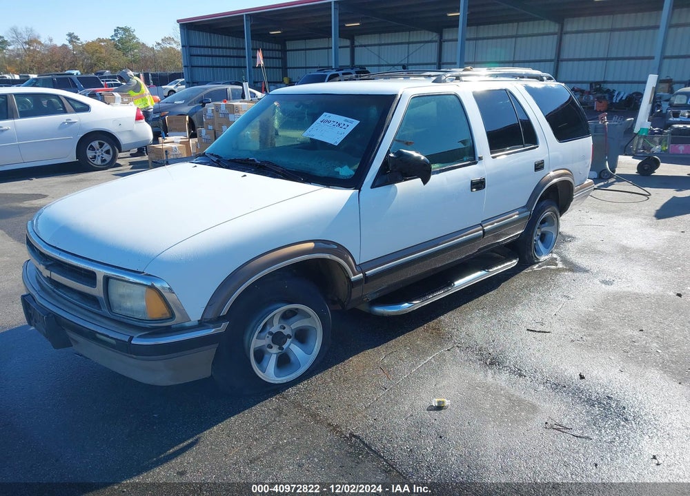 1997 CHEVROLET BLAZER LS VIN: 1GNCS13W2V2134153