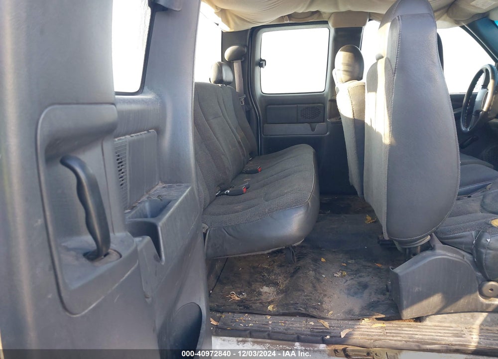 2005 GMC SIERRA 2500HD WORK TRUCK VIN: 1GDHK29265E331555