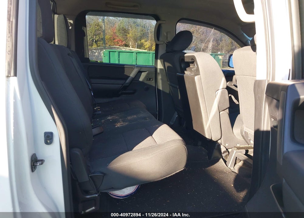 2012 NISSAN TITAN SV VIN: 1N6BA0EK1CN328869