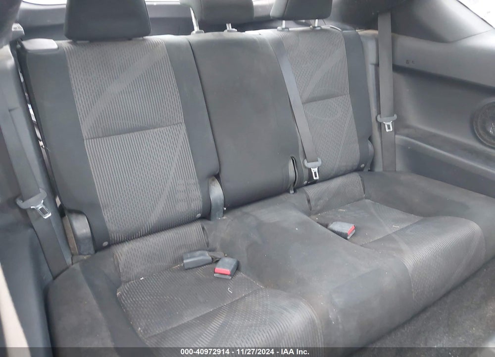 2011 SCION TC VIN: JTKJF5C75B3011112