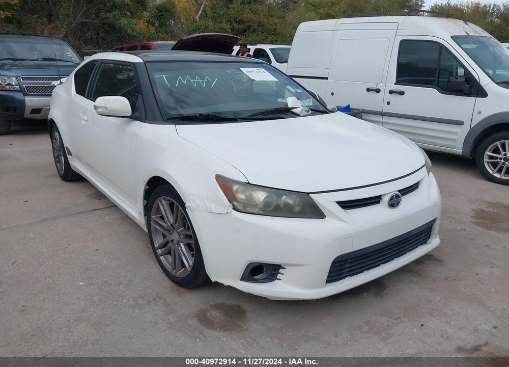 2011 SCION TC VIN: JTKJF5C75B3011112