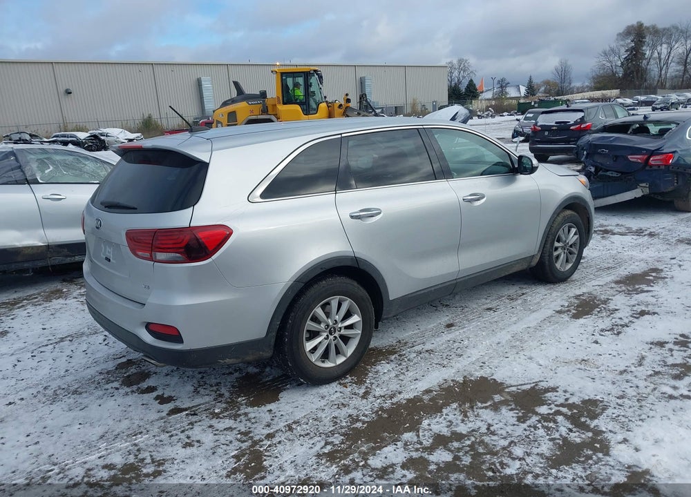 2020 KIA SORENTO 3.3L LX VIN: 5XYPG4A57LG632987