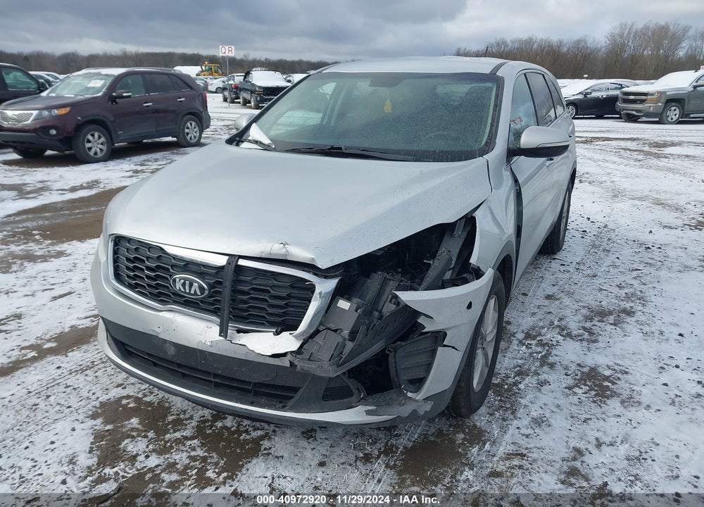 2020 KIA SORENTO 3.3L LX VIN: 5XYPG4A57LG632987