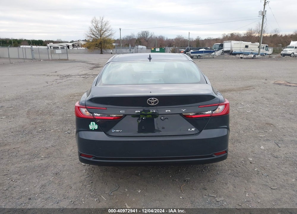 2025 TOYOTA CAMRY LE VIN: 4T1DAACK9SU542741