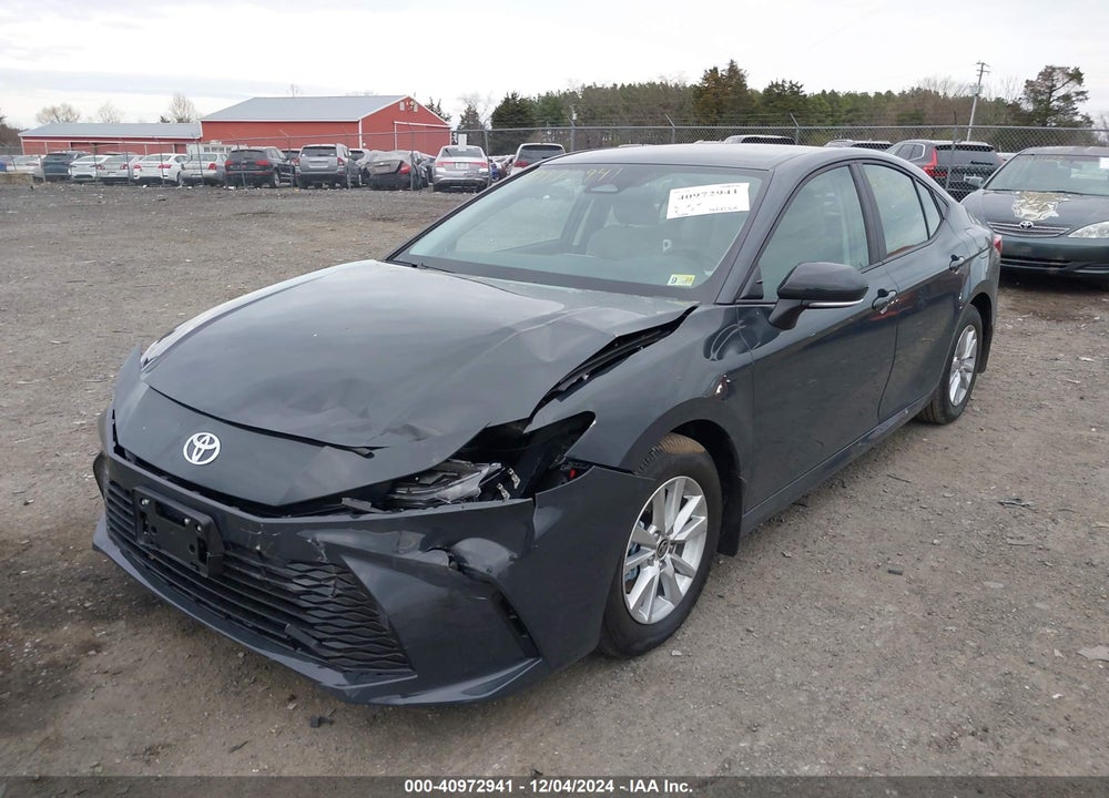 2025 TOYOTA CAMRY LE VIN: 4T1DAACK9SU542741