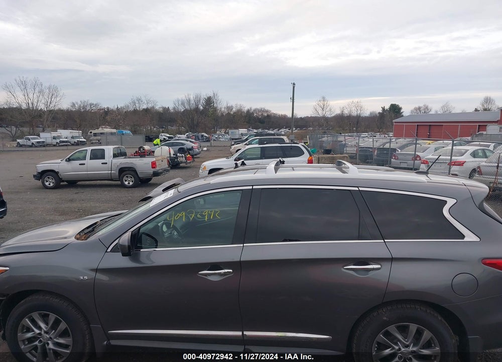 2015 INFINITI QX60 VIN: 5N1AL0MMXFC505572
