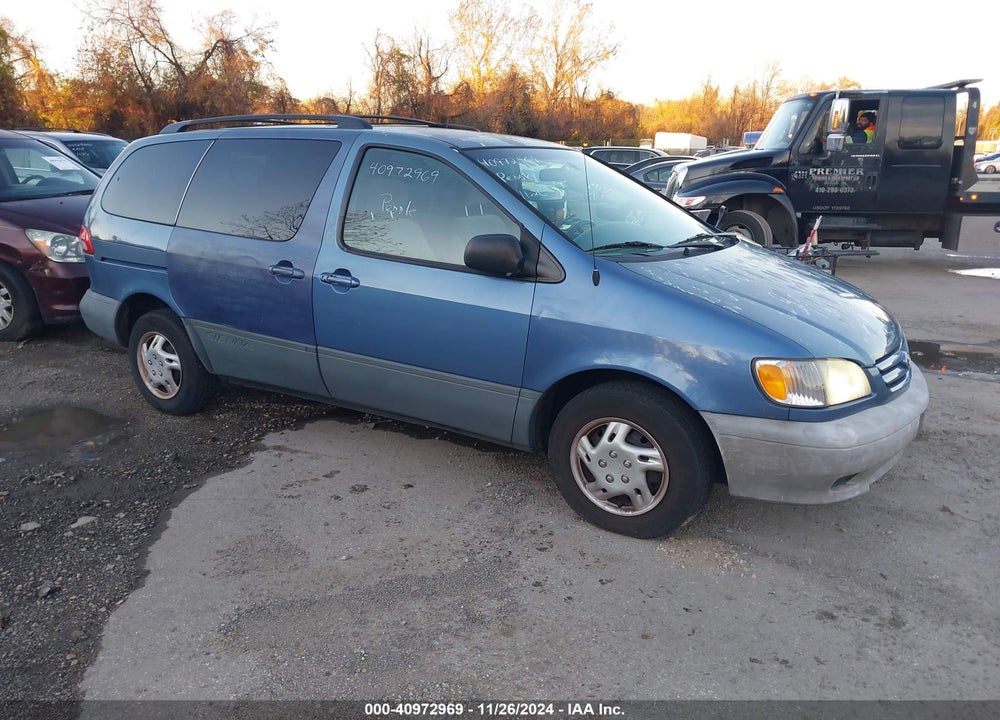 2003 TOYOTA SIENNA CE VIN: 4T3ZF19C73U537604