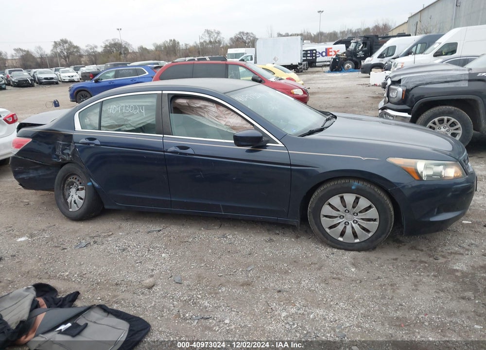2009 HONDA ACCORD 2.4 LX VIN: 1HGCP26319A055488