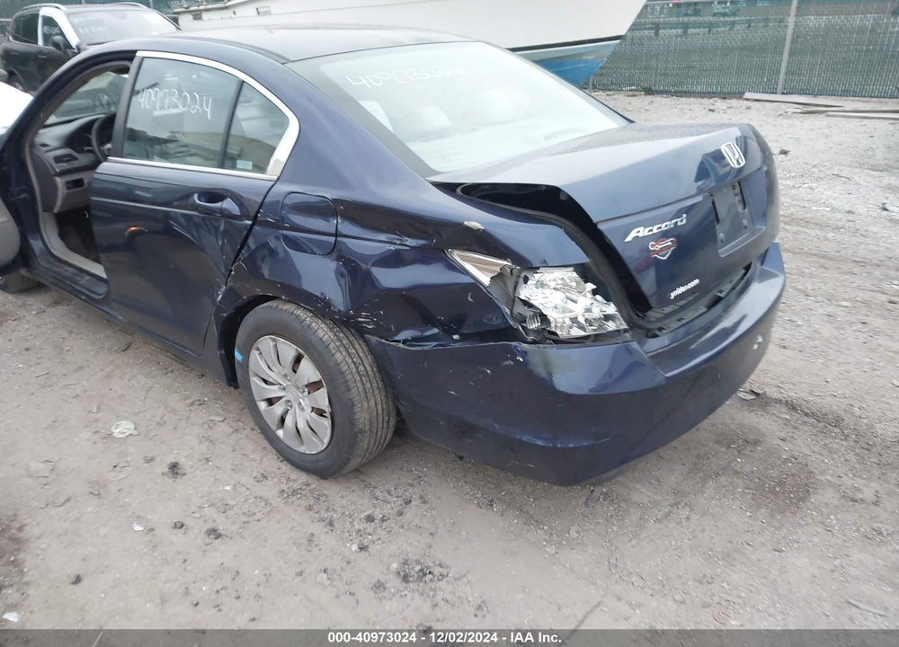 2009 HONDA ACCORD 2.4 LX VIN: 1HGCP26319A055488