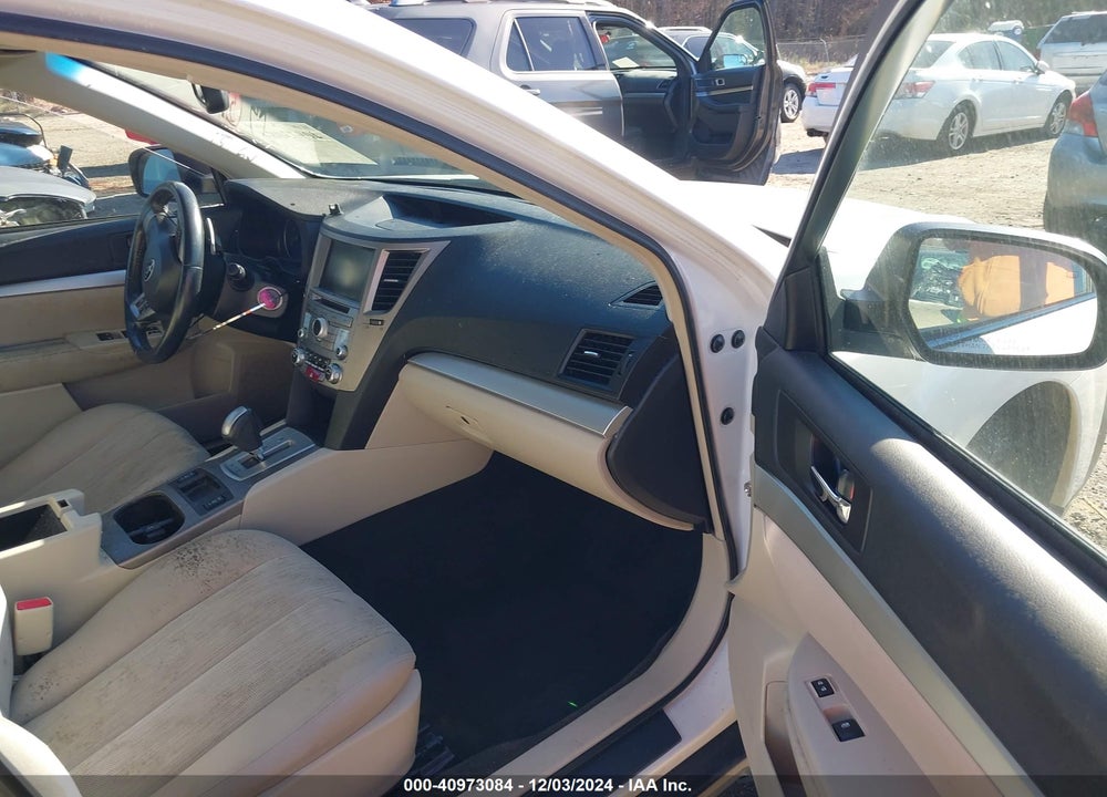 2014 SUBARU OUTBACK 2.5I PREMIUM VIN: 4S4BRBECXE3325530