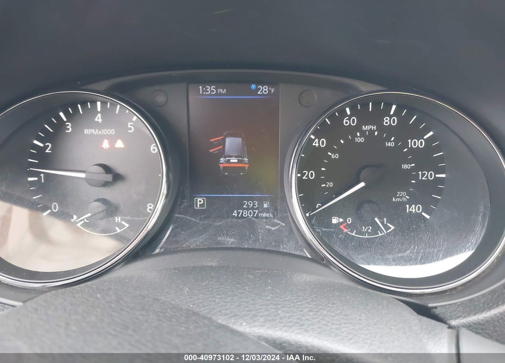 2019 NISSAN ROGUE S VIN: 5N1AT2MT2KC801702