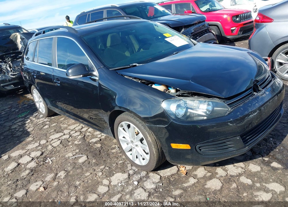 2014 VOLKSWAGEN JETTA SPORTWAGEN 2.0L TDI VIN: 3VWPL7AJ3EM612104