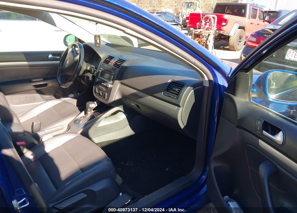 2009 VOLKSWAGEN JETTA 2.5L SE VIN: 3VWTZ71K39M258323