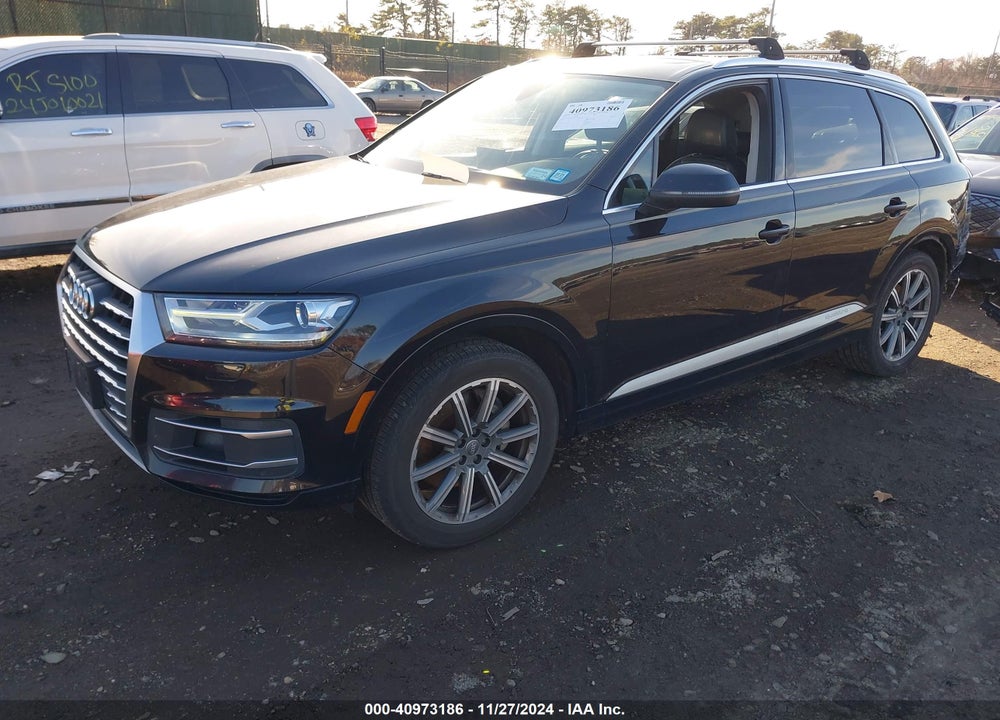 2018 AUDI Q7 3.0T PREMIUM VIN: WA1LAAF78JD037810