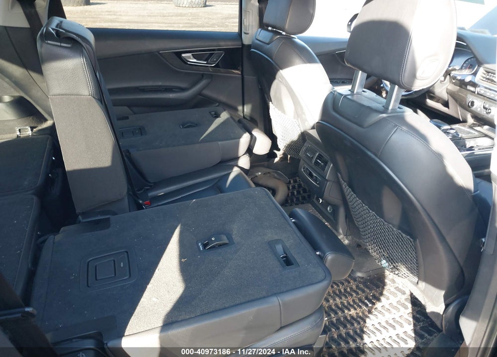 2018 AUDI Q7 3.0T PREMIUM VIN: WA1LAAF78JD037810