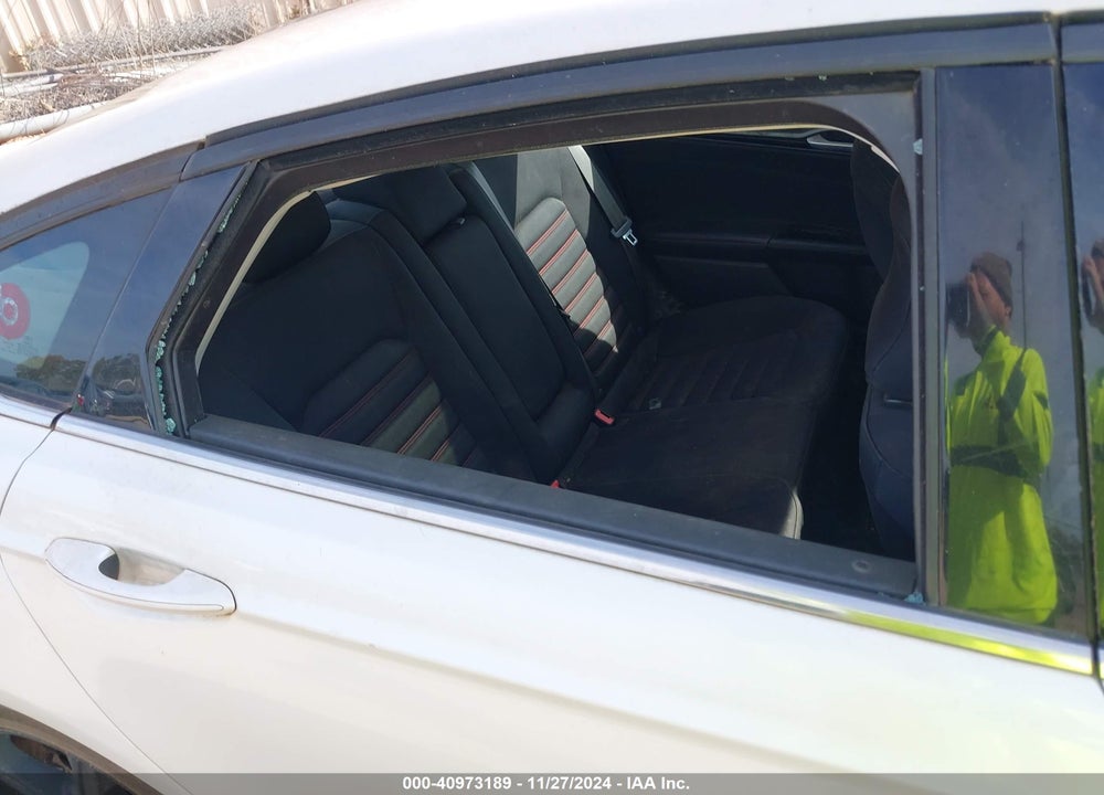 2016 FORD FUSION SE VIN: 3FA6P0H7XGR242608
