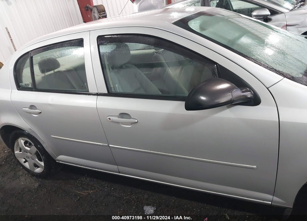 2005 CHEVROLET COBALT VIN: 1G1AK52F757618310