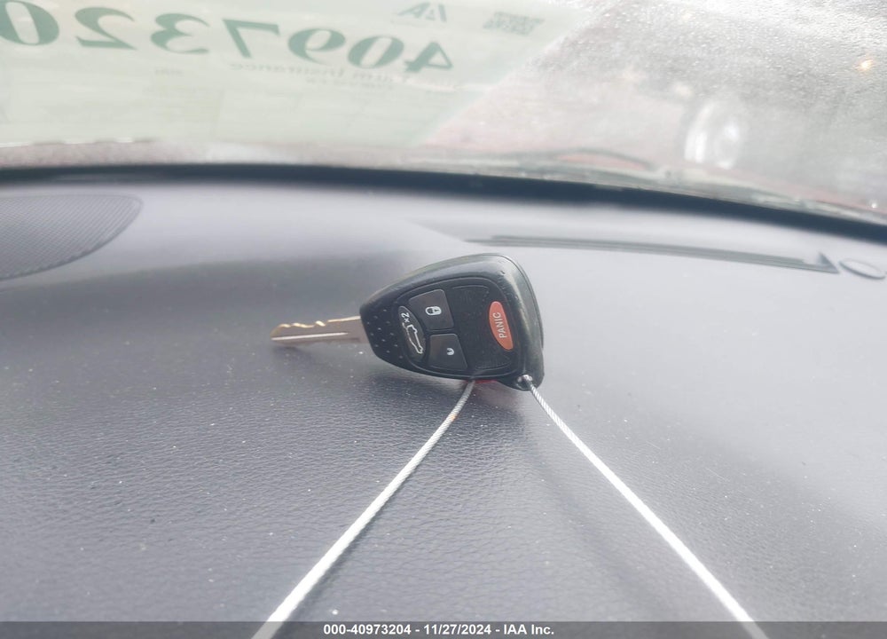 2014 CHRYSLER 200 LX VIN: 1C3CCBAB8EN121857