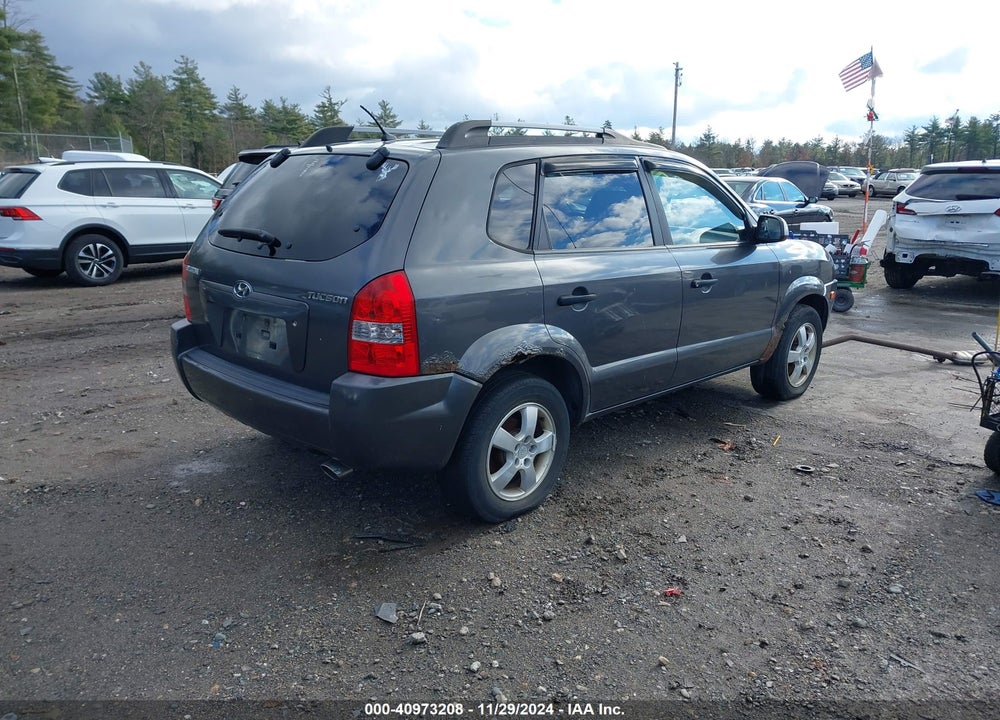 2007 HYUNDAI TUCSON GLS VIN: KM8JM12B87U564555