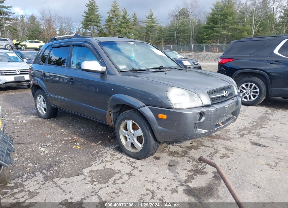 2007 HYUNDAI TUCSON GLS VIN: KM8JM12B87U564555