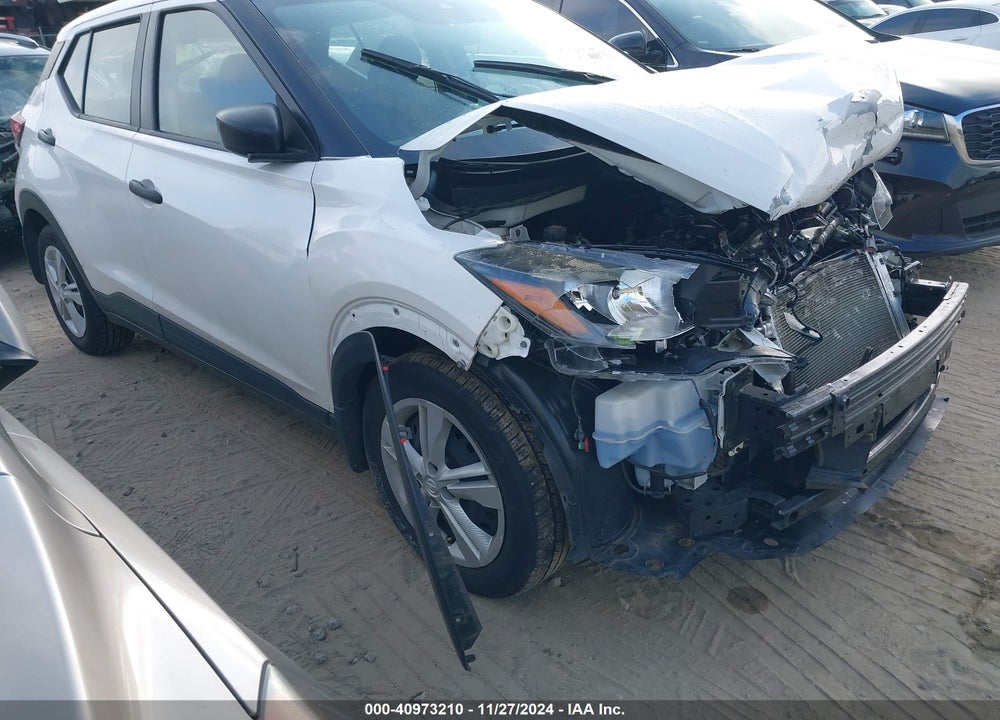 2022 NISSAN KICKS S XTRONIC CVT VIN: 3N1CP5BV8NL505196