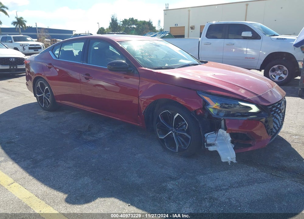 2023 NISSAN ALTIMA SR FWD VIN: 1N4BL4CV0PN312420