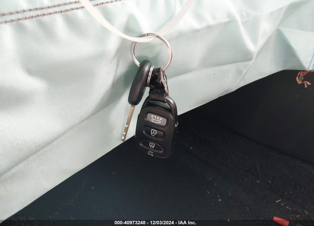 2017 HYUNDAI ELANTRA SE VIN: KMHD84LFXHU099640