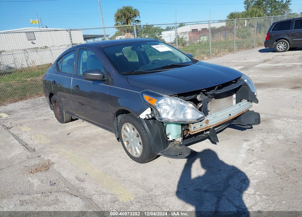 2017 NISSAN VERSA 1.6 S+ VIN: 3N1CN7AP6HL823004