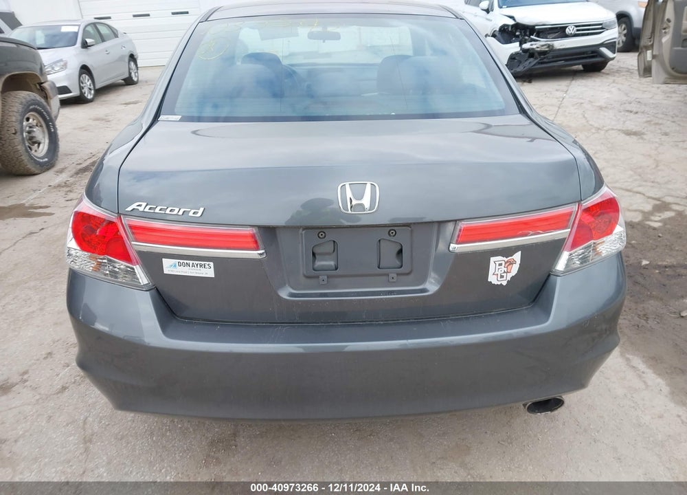 2012 HONDA ACCORD 2.4 LX-P VIN: 1HGCP2F42CA039543