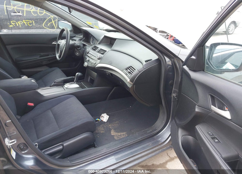 2012 HONDA ACCORD 2.4 LX-P VIN: 1HGCP2F42CA039543