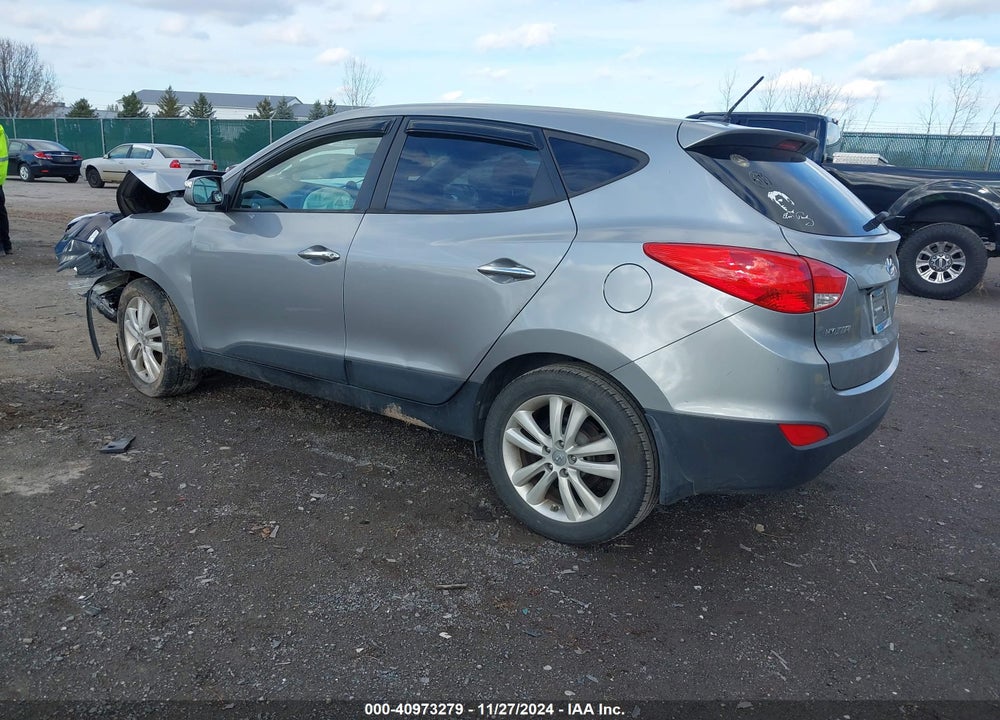 2013 HYUNDAI TUCSON LIMITED VIN: KM8JUCAC7DU623225