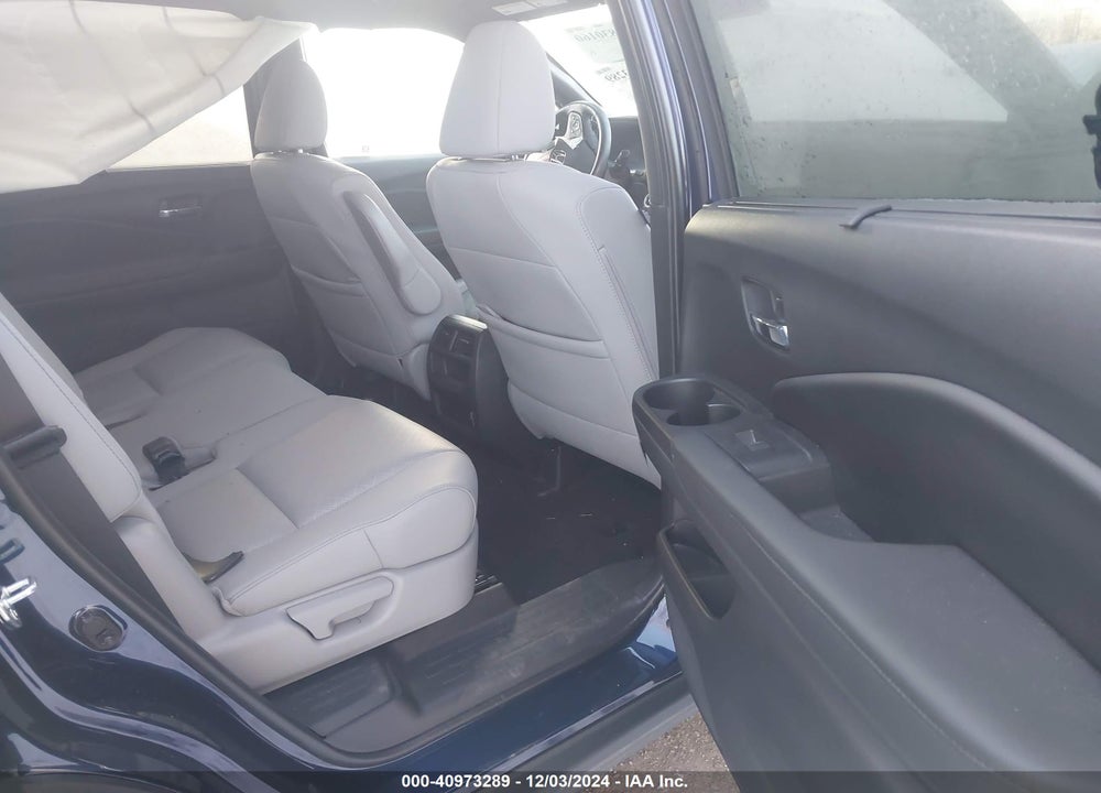 2021 HONDA PASSPORT AWD EX-L VIN: 5FNYF8H59MB027625