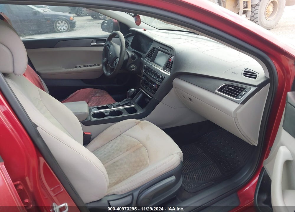 2016 HYUNDAI SONATA VIN: 5NPE24AF7GH275193