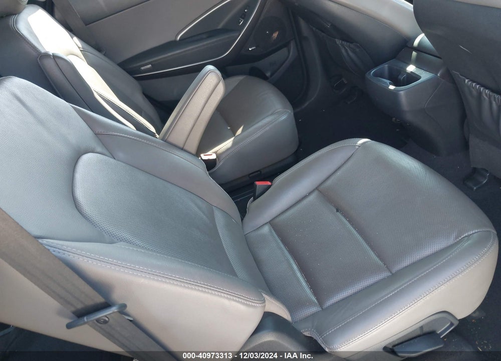2017 HYUNDAI SANTA FE LIMITED ULTIMATE VIN: KM8SR4HF0HU216025