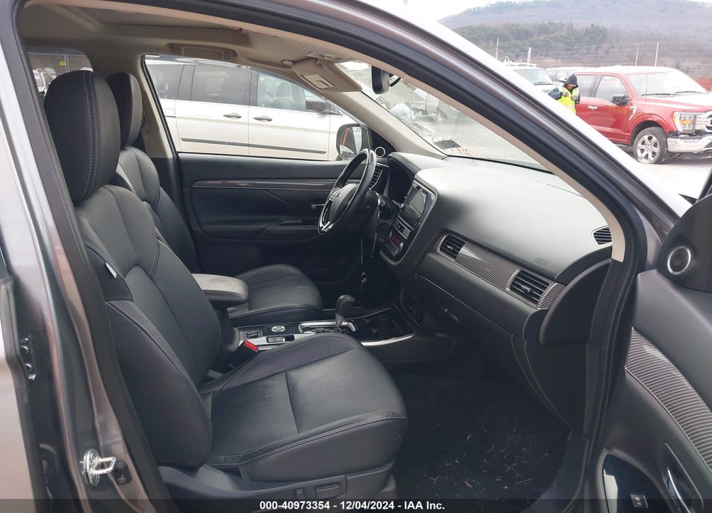 2019 MITSUBISHI OUTLANDER SEL VIN: JA4AZ3A3XKZ032970