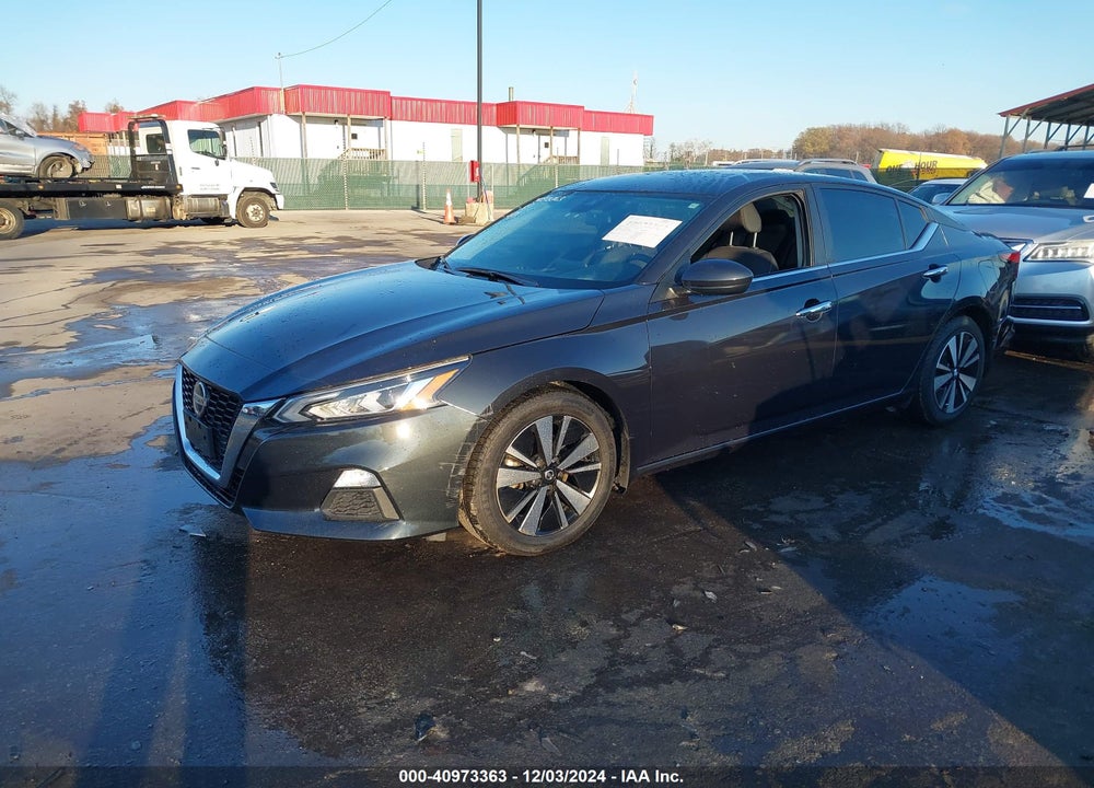 2021 NISSAN ALTIMA SV FWD VIN: 1N4BL4DV6MN405002
