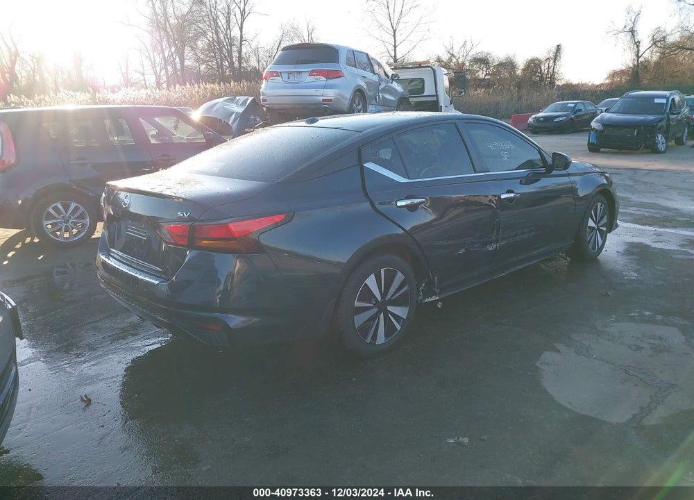 2021 NISSAN ALTIMA SV FWD VIN: 1N4BL4DV6MN405002